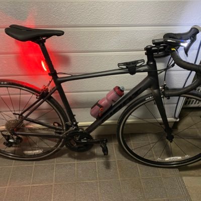 tom_contend0's profile picture. 無言フォロー失礼します🙇‍♂️ 2023年3月に初めてのロードバイク（GIANT CONTEND 0）を買いました！一緒に走る友人を探してます！仲良くしてください🙇‍♂️福岡県在住27歳✌️