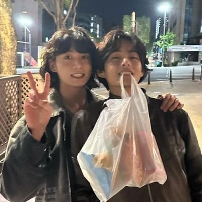 thkjjks's profile picture. kakak dewtee awok awok | 24 |