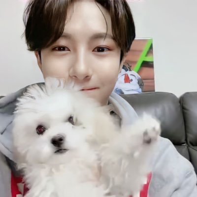 ✎ .. 2000 ᎒ HUANG RENJUN from NCT DREAM