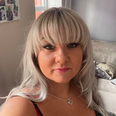 GenieHiggi's profile picture. Happy days!!!