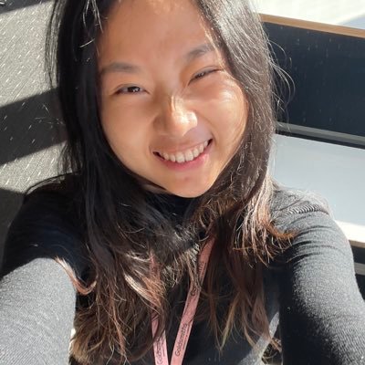 Creative Tech/ XR virtual and augmented reality, PhD, Goldsmiths, my web: https://t.co/5H6DULnEiY ( Computer version would be great! ;)