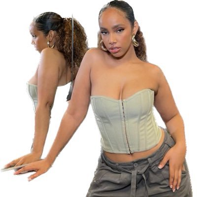 AdvisorTiara's profile picture. Feel free to DM but ensure you love yourself first before cause that is how I love you 😘💕