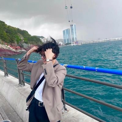 skylarmalfone's profile picture. daughter of the star | fan acc