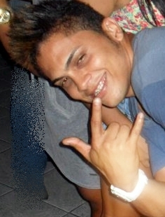 Apaixonado pela música...
Percursionista da banda EdCity. 
Quem não é não se mete... Bond da OAKLEY 
Twitter atualizado por Thiago - Febrônio