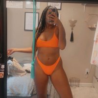 QUEEN B ⚡️ (@freakybailz) 's Twitter Profile