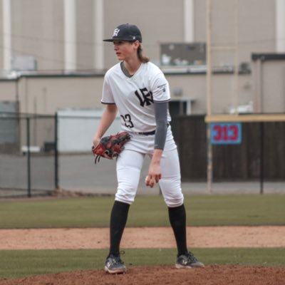 5’11 160 Ib LHP/OF/1B Wow Factor Midwest Scout 15u