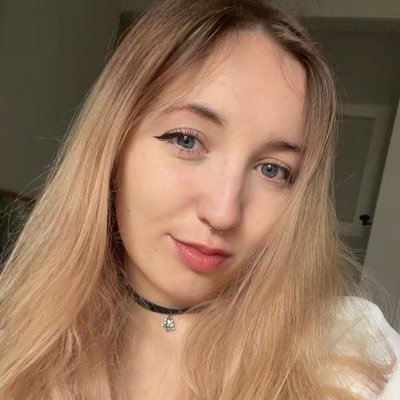 alexrosemcc's profile picture. 