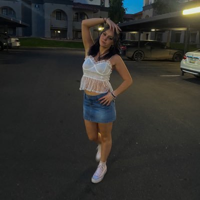 sady_topalian's profile picture. ˜”*°•.˜”*°• y’all irritating •°*”˜.•°*”˜