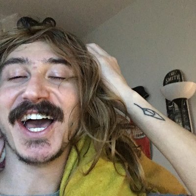 I design things and play video games. I can also bench 897lbs (real) 🙂
Twitch . Youtube . Tiktok - lukinhasow
