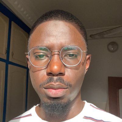 layed91's profile picture. #Eukhlou_Mafatihoull_Bichri #Abrar•|• Perpetuel don de soi, un sacerdoce