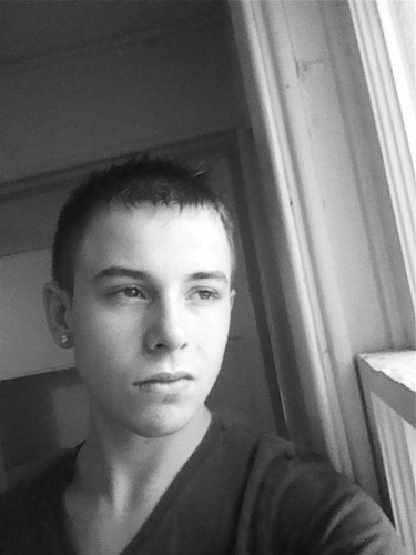 AlexEdward25's profile picture. 