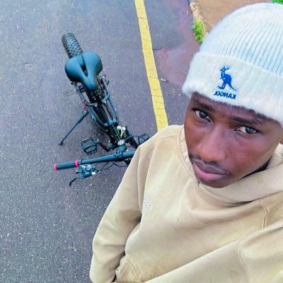 Praise23949110's profile picture. 