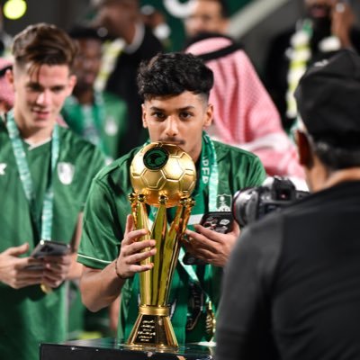 Professional player of Al-Ahli club and the national team🇸🇦.                                                     https://t.co/E98q51JPOr