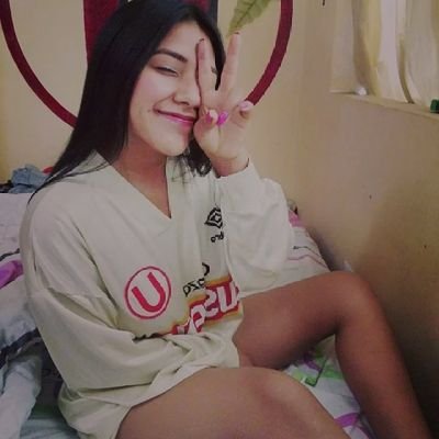 Hincha D Universitario De Deportes💛