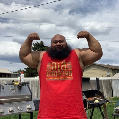 US ARMY 🇺🇸Veteran|🇦🇸Samoan| Dad to 3 Girls n 3 Boys| Love cooking n Lifting heavy shit. Faith. Family. Food n Fun. …oh also Football n Rugby. 🤙🏽