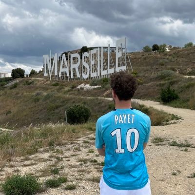 J’reviendrais toujours sur rue de Marseille comme Payet 💙🤍