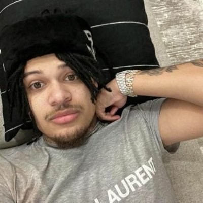 siyxoe's profile picture. 