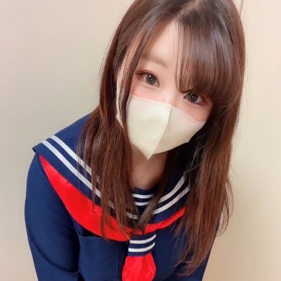 なんちゃってコスプレ大好き🤍ゆあです！色んな写真や動画を投稿しています🌷 Twitterに載せれないのはこっちです…🔞▶︎https://t.co/qYGx89aAMM