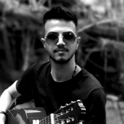 Play guitar. composer🎸🎶