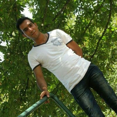 yalnizBen759892's profile picture. 