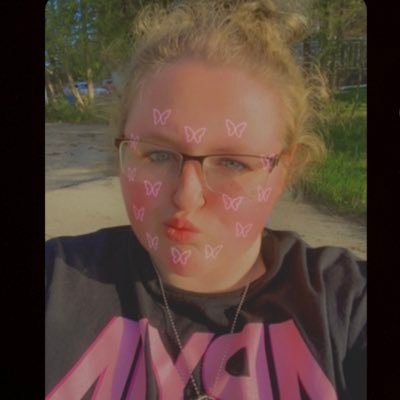 I'm 22. I live in WI. I love Sam, Colby, Katrina, Stas and Aryia. Bub nation forever. Insta ~ xplr90 Katrina Stuart Stan 🤍