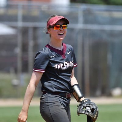 '25 University of Maryland Eastern Shore 🥎 #2 MI chaos athlete from Surrey, BC 🇨🇦 Go @eshawkssb 🦅 🩺 Pre-Med Student 📚