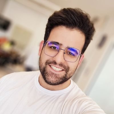 omiiiidrezaei's profile picture. اصن هرچی تو بگی..