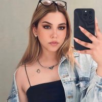 ๐๐๐ซ๐ข๐๐ง๐ (@marianaigzzg) 's Twitter Profile
