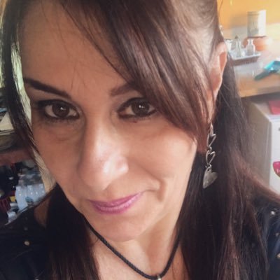 pubblicista e dintorni 👜indignatamente italiana 🤦🏻♀️ 💪🏻🇮🇹 orgogliosamente laureata in Lettere 🤓📚NO DM🙃