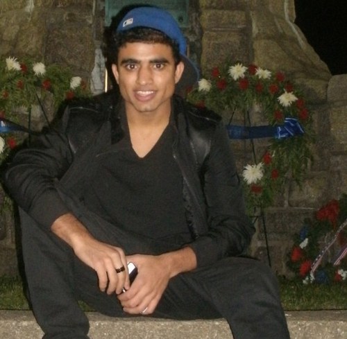 Dc2oLa's profile picture. Waqas. 1nonly :) with the help of God i know i can accomplish anything. ACTING & MODELING  is my passion and worshiping God is my dedication