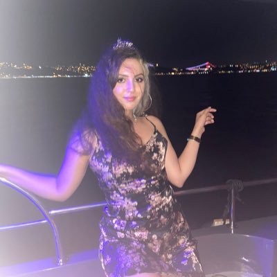 idillc's profile picture. 