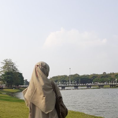Jiwaliya_h's profile picture. Merasakan hidup. Menghidupkan rasa.