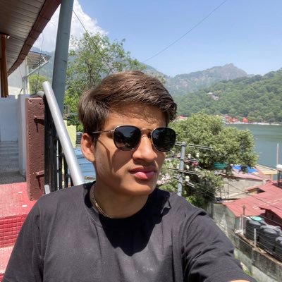 Media student, Gkftii (T-Series), travel lover,   sports news producer @oneindiahindi