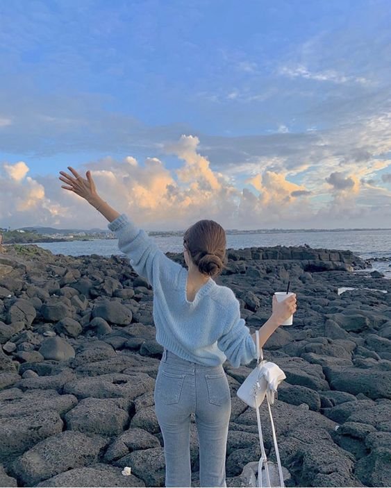 etuko0381233584's profile picture. 人生を変えるマインドを発信💄
ママ友と繋がりたい❤
毎日15分のほぼ放置で0円せどり物販の高額商材を今だけ極秘プレゼント💎フォロー後ＤＭでアマギフプレゼント😊