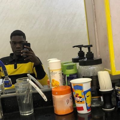 favour39261's profile picture. Just me 😔