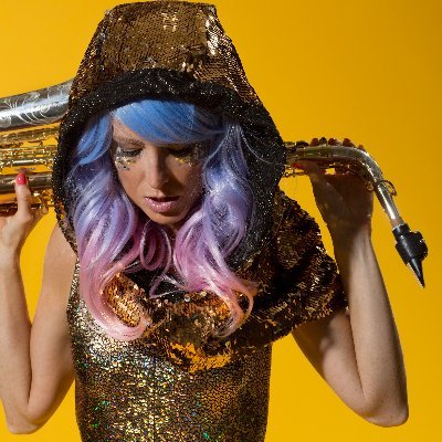 lovelylaurasax Profile Picture