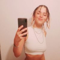 femme bleu (@lauugutierrez) 's Twitter Profile