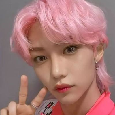 Exo-l
-Baby stay 🌸° Vestibulanda de fisioterapia 🩺📚 ° ( Ela/dela)
_Agente de viagem 💙