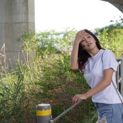 tha_pelor's profile picture. Only used to browse some news.