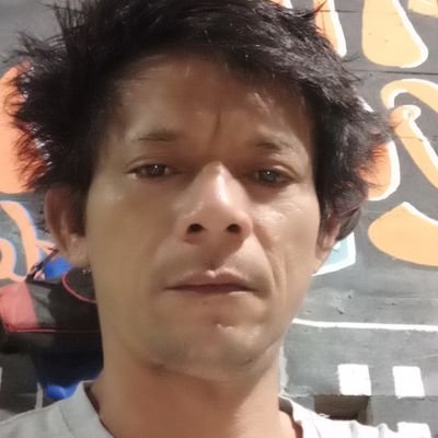 O2m45101398's profile picture. 