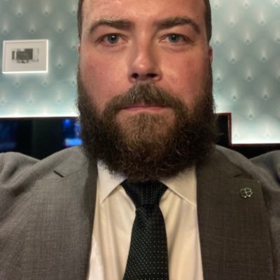 Medierådgivare på Centerpartiet. https://t.co/Wd4D6Er0JH