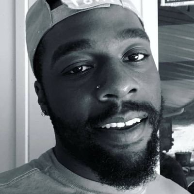 NINJA. FATHER. 2d animator. Owner of H3comics LLC. Creator of 21 ghostxghost. Ronin INSTAGRAM: @Artgodj. Facebook: Jordan Howard