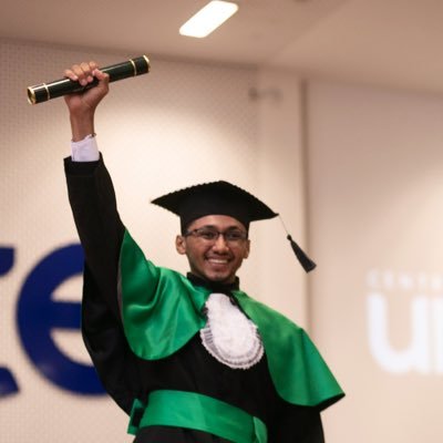 Graduado Ed Física Bacharelado, Pós Graduando Treinamento Desportivo e Apaixonado Pela Vida.