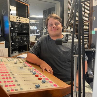 PxP, Color Commentator, and Video Engineer for @WBCB_Sports.
Board operator, Producer, and on air host for @wbcb1490. 
Host of @GamblersRUsPSR podcast