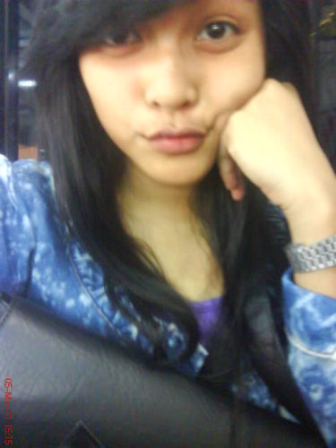 riskadarwis's profile picture. kehidupan
memaksakumelakukan apa yang tak mampu aku lakukan tuk berusaha melkukannya