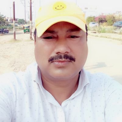 Advocate in up bar council of India. And i am interested in REAL ESTATE business.
