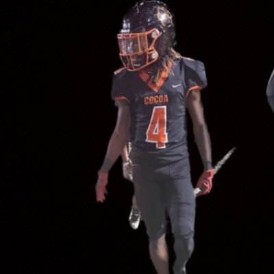 #AGTG🙏🏾 ~ RB/Slot receiver @CocoaFootball🐅~ HT: 5’10 ~ WT: 160~ GPA: 3.5 ~  C/O 26’ ~ 321-243-5294
