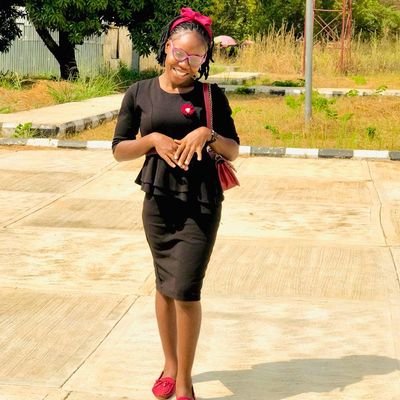 CEO Valiant Crispy Chin-chin, Physicist, Writer, a Singer, a natural hairstylist, a Teacher and an Entrepreneur.