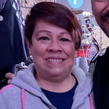 VickyPia7's profile picture. 