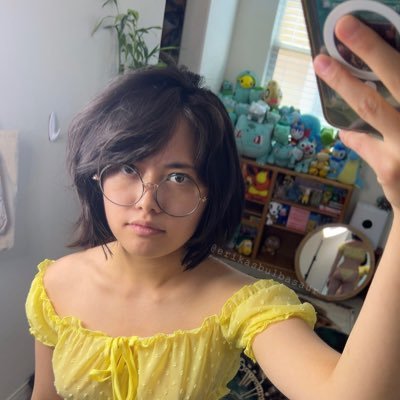 I pop in now and then ヾ(=`ω´=)ノ” 🇯🇵 🇵🇭 • @erikabug_